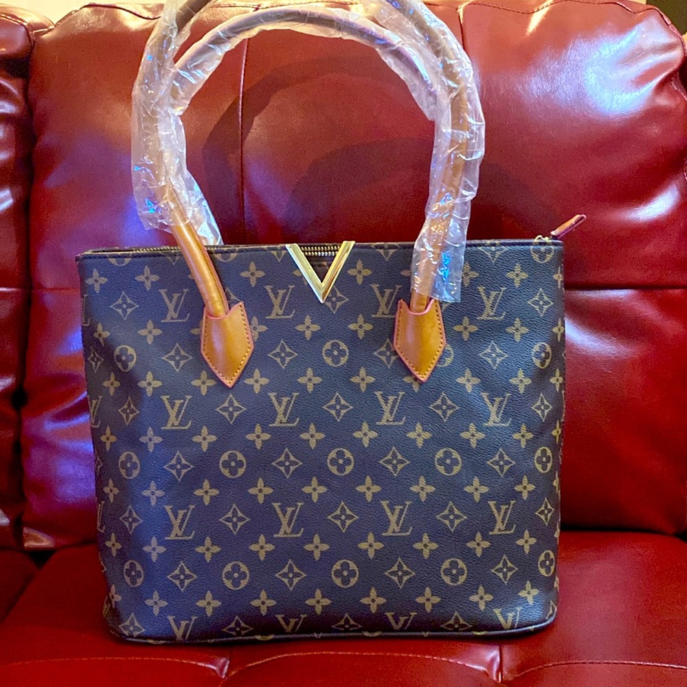 Faux Louis Vitton bag
